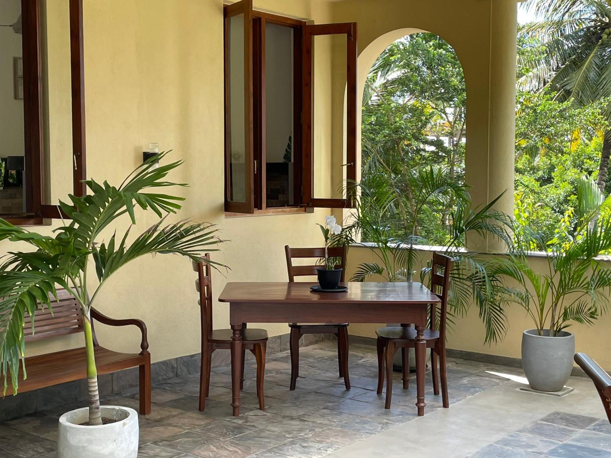Khomba Lodge Tangalle Eksteriør billede